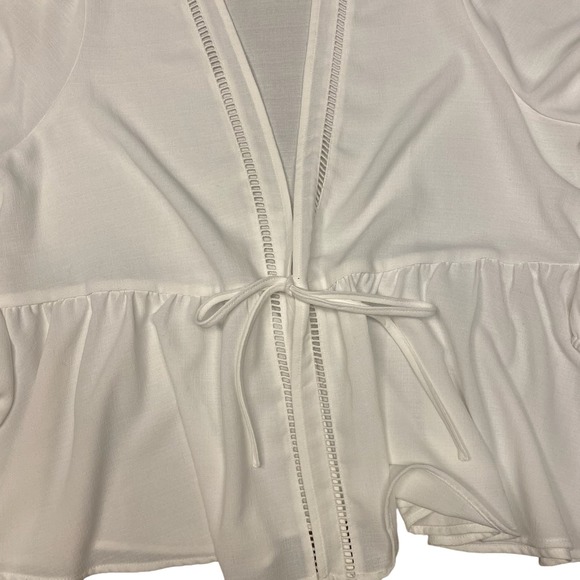 Torrid Women’s Plus Textured Woven Trim Inset Ivory Kimono - 1X - Picture 5 of 11